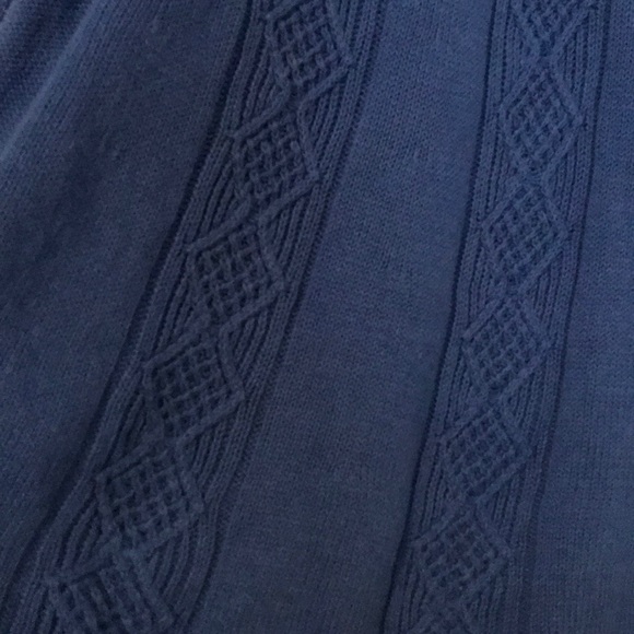 Sweater - Picture 3 of 3